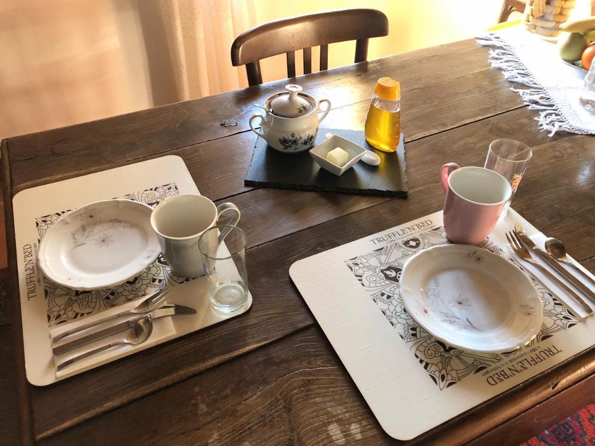 Bed and Breakfast Truffle'N'Bed San Giovanni dʼAsso Exterior foto
